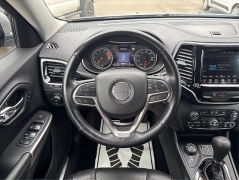 Used 2019  Jeep Cherokee 4d SUV 4WD Limited 3&period;2L at Shook Auto Sales near New Philadelphia&comma; OH