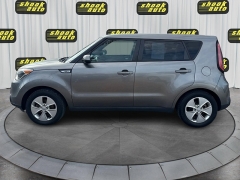 Used 2016  Kia Soul 4d Hatchback Auto at Shook Auto Sales near New Philadelphia, OH
