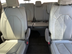 Used 2017  Chrysler Pacifica 4d Wagon Touring-L at Shook Auto Sales near New Philadelphia&comma; OH