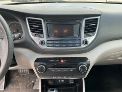 Used 2017  Hyundai Tucson 4d SUV AWD SE Popular at Shook Auto Sales near New Philadelphia&comma; OH