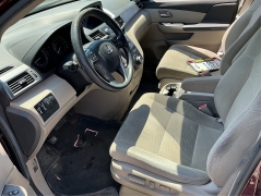 Used 2013  Honda Odyssey 5d Wagon EX at Shook Auto Sales near New Philadelphia&comma; OH
