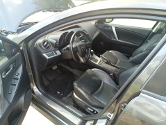 Used 2010  Mazda Mazda3 5d Hatchback s Grand Touring Auto at Shook Auto Sales near New Philadelphia&comma; OH