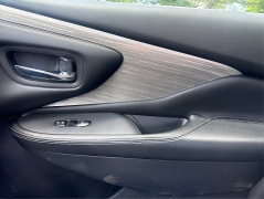 Used 2017  Nissan Murano 4d SUV AWD Platinum &lpar;2017&period;5&rpar; at Shook Auto Sales near New Philadelphia&comma; OH