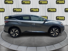 Used 2017  Nissan Murano 4d SUV AWD Platinum &lpar;2017&period;5&rpar; at Shook Auto Sales near New Philadelphia&comma; OH