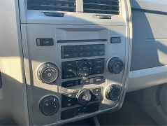 Used 2009  Ford Escape 4d SUV 4WD XLT V6 at Shook Auto Sales near New Philadelphia&comma; OH