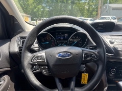 Used 2017  Ford Escape 4d SUV FWD SE at Shook Auto Sales near New Philadelphia&comma; OH