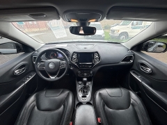 Used 2019  Jeep Cherokee 4d SUV 4WD Limited 3&period;2L at Shook Auto Sales near New Philadelphia&comma; OH