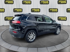 Used 2018  Jeep Cherokee 4d SUV 4WD Limited I4 at Shook Auto Sales near New Philadelphia&comma; OH