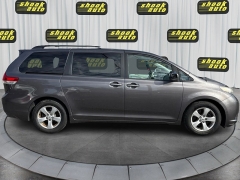 Used 2013  Toyota Sienna 4d Wagon LE at Shook Auto Sales near New Philadelphia&comma; OH