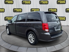 Used 2018  Dodge Grand Caravan 4d Wagon SXT at Shook Auto Sales near New Philadelphia&comma; OH