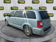 Used 2013  Chrysler Town & Country 4d Wagon Touring L at Shook Auto Sales near New Philadelphia, OH