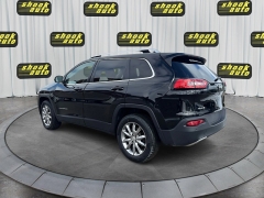 Used 2018  Jeep Cherokee 4d SUV 4WD Limited I4 at Shook Auto Sales near New Philadelphia&comma; OH
