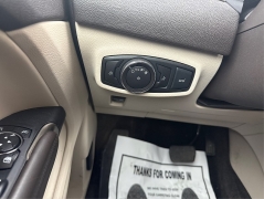 Used 2018  Lincoln MKC 4d SUV AWD Reserve at Shook Auto Sales near New Philadelphia, OH