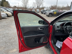 Used 2017  Jeep All-New Compass 4d SUV 4WD Trailhawk at Shook Auto Sales near New Philadelphia&comma; OH