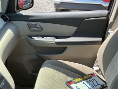 Used 2013  Honda Odyssey 5d Wagon EX at Shook Auto Sales near New Philadelphia&comma; OH