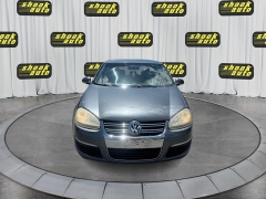 Used 2009  Volkswagen Jetta 4d Sedan 2&period;5 S Auto at Shook Auto Sales near New Philadelphia&comma; OH