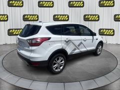 Used 2017  Ford Escape 4d SUV FWD SE at Shook Auto Sales near New Philadelphia&comma; OH