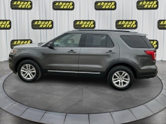 Used 2018  Ford Explorer 4d SUV 4WD XLT at Shook Auto Sales near New Philadelphia, OH