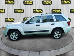 Used 2006  Jeep Grand Cherokee 4d SUV 4WD Laredo at Shook Auto Sales near New Philadelphia&comma; OH