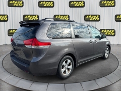 Used 2013  Toyota Sienna 4d Wagon LE at Shook Auto Sales near New Philadelphia&comma; OH