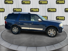 Used 2008  Lincoln Navigator 4d SUV 4WD at Shook Auto Sales near New Philadelphia, OH