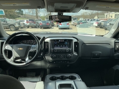 Used 2015  Chevrolet Silverado 1500 4WD Crew Cab LT at Shook Auto Sales near New Philadelphia&comma; OH