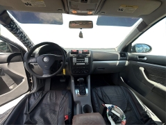Used 2009  Volkswagen Jetta 4d Sedan 2&period;5 S Auto at Shook Auto Sales near New Philadelphia&comma; OH