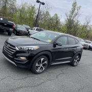 Used 2018 Hyundai Tucson 4d SUV AWD Limited at Royal Family Motors Alliance near Alliance, OH