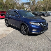 Used 2018 Nissan Rogue 4d SUV AWD SL at Royal Family Motors Alliance near Alliance, OH