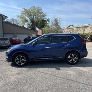 Used 2018 Nissan Rogue 4d SUV AWD SL at Royal Family Motors Alliance near Alliance, OH