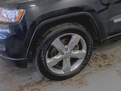 Used 2012 Jeep Grand Cherokee 4d SUV 4WD Overland Summit at Royal Family Motors Alliance near Alliance, OH