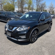 Used 2018 Nissan Rogue 4d SUV AWD SL at Royal Family Motors Alliance near Alliance, OH