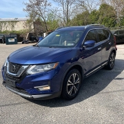 Used 2018 Nissan Rogue 4d SUV AWD SL at Royal Family Motors Alliance near Alliance, OH