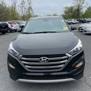 Used 2018 Hyundai Tucson 4d SUV AWD Limited at Royal Family Motors Alliance near Alliance, OH