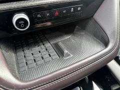 Used 2025  Ford Explorer Platinum 4WD at Drive Now Westlake near Westlake&comma; OH