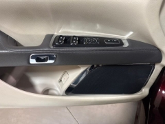 Used 2017  Lincoln Continental 4d Sedan AWD Select at Drive Now Westlake near Westlake&comma; OH