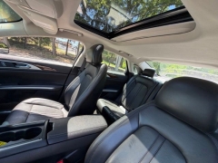 Used 2013  Lincoln MKZ 4dr Sdn FWD at Drive Now Westlake near Westlake&comma; OH