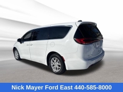 Used 2023  Chrysler Pacifica Touring L FWD at Drive Now Westlake near Westlake&comma; OH