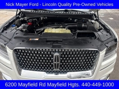 Used 2020  Lincoln Navigator L 4d SUV 4WD Reserve at Drive Now Westlake near Westlake&comma; OH