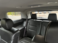 Used 2023  GMC Acadia AWD 4dr SLT at DriveNow Mayfield near Mayfield Heights&comma; OH