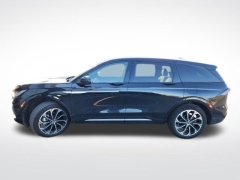 Used 2024  Lincoln Nautilus Reserve AWD at DriveNow Mayfield near Mayfield Heights&comma; OH