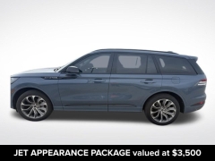 Used 2025  Lincoln Aviator Premiere AWD at DriveNow Mayfield near Mayfield Heights&comma; OH