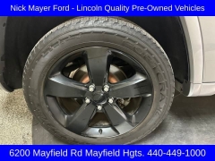 Used 2015 Jeep Grand Cherokee 4d SUV 4WD Laredo at DriveNow Mayfield near Mayfield Heights, OH