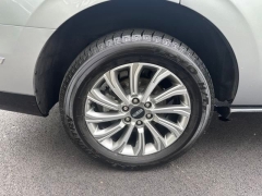 Used 2023 Lincoln Navigator Standard 4x4 at Drive Now Westlake near Westlake, OH