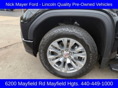 Used 2022  GMC Sierra 1500 4WD Crew Cab 147" Denali at Drive Now Westlake near Westlake, OH