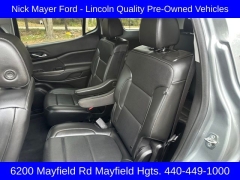 Used 2023  GMC Acadia AWD 4dr SLT at Drive Now Westlake near Westlake, OH