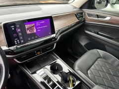 Used 2024  Volkswagen Atlas 2&period;0T SEL Premium R-Line 4MOTION at Drive Now Westlake near Westlake&comma; OH