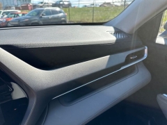 Used 2022  Toyota Highlander LE AWD at DriveNow Mayfield near Mayfield Heights&comma; OH