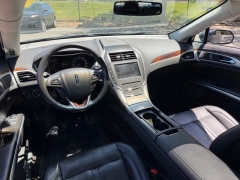 Used 2013  Lincoln MKZ 4dr Sdn FWD at Drive Now Westlake near Westlake&comma; OH