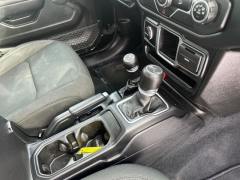 Used 2018  Jeep Wrangler Sport 4x4 at Drive Now Westlake near Westlake&comma; OH